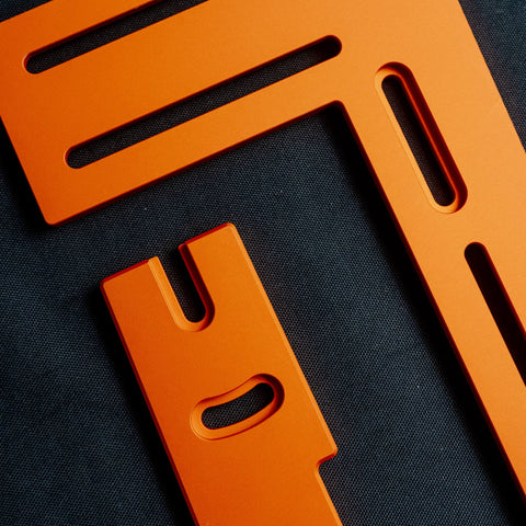 Single Monitor Vertical Bracket (Set of L/R)